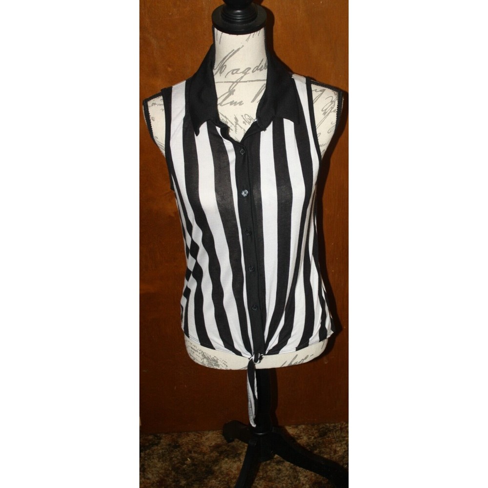 Free Kisses Women's Sleeveless Top Sz XL Black & White Striped Tie Front Knit